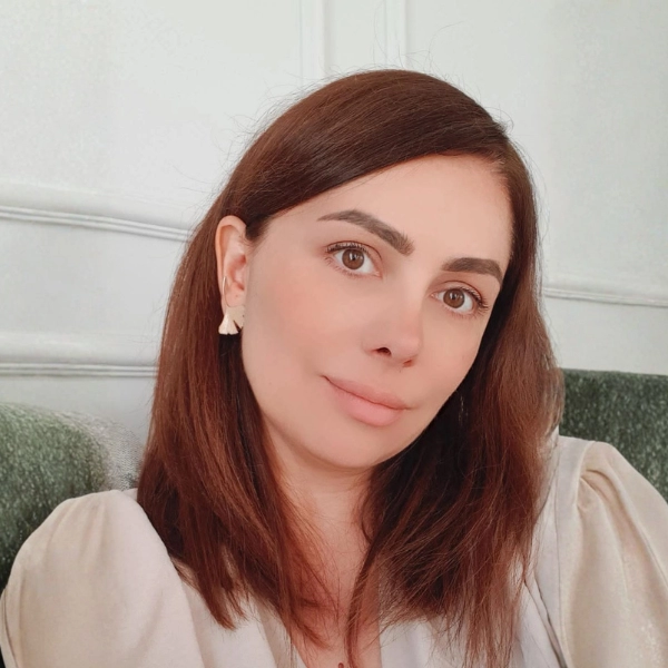 Magda - lektor języka angielskiego w SpeakPro Academy, dbająca o motywację i cele językowe swoich uczniów.